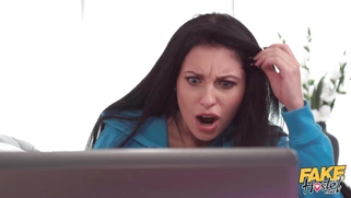 Lilly Bella gives nice blowjob to Jason X