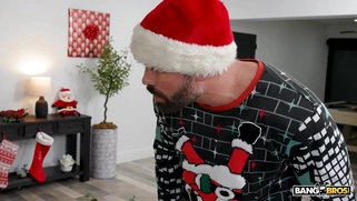 Ebony Lacey London is sucking big white cock