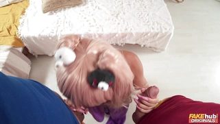 Victoria Nyx is sucking two cocks in POV