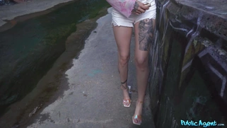 Melania Dark is sucking cock in POV outdoors