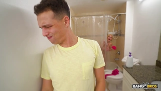 Casca Akashova gets her big tits worshipped by Johnny Love