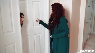 Gal Ritchie gets fucked by Jay Hefner doggystyle