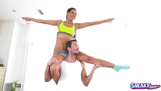 Alexa Tomas and new male cheerleader did a few practice cheers