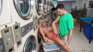 Luna Luxe gets fucked by Kai Jaxon at the laundromat