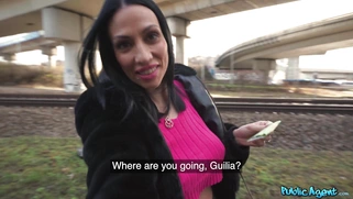 Giulia Diamond is playing with vibrator outdoors