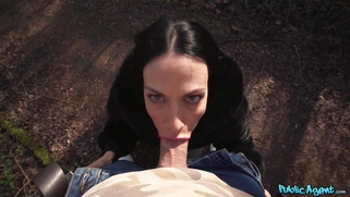 Giulia Diamond is sucking cock in POV