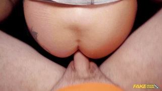 Laura Fiorentino got sperm load on her tongue