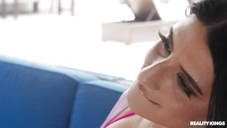 Sarah Arabic shows off her amazing big tits