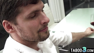 Babe uses her tight ass to seduce her BF