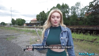 Ruby Lee is getting picked up by Martin Gun outdoors