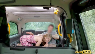 Adriana SweetBlonde is sucking cock on the backseat