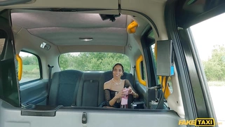 Violeta Grey got in the Fake Taxi
