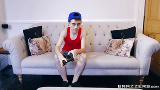 Mom Rebecca Jane Smythe seduces her son's friend