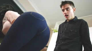 Busty Valentina Ricci seducing her stepson Jordi