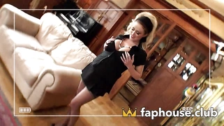 British plumper smothered in super-hot spunk after threeway with fat