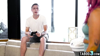 Big booty MILF stepmom motivated stepson