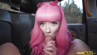 Evie Rees is sucking big cock in POV