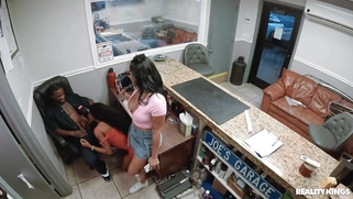 Sarai Minx is sucking huge black dick