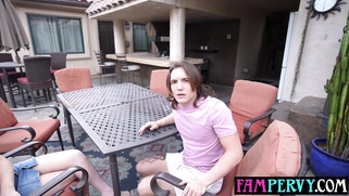 Teen stepsister knows what stepbro needs