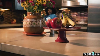 Pregnant ebony MILF craving for a cock