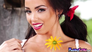 Hot Canadian babe shows her exotic pussy