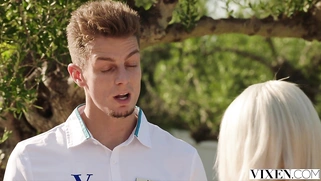 VIXEN New Girlfriend Christy Secretly Hooks Up At Hotel Vixen