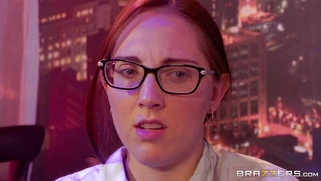 Valentina Nappi shows her blowjob skills to Keiran Lee