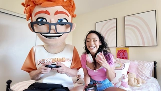 My Cock Spanks Sarah Lace’s Ass in a Cumshot Gaming Romp!