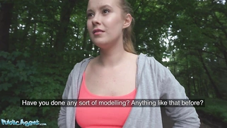 Casey the Runner in Tight Leggings Fucked