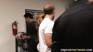 Ebony Kinsley Carter Gets Facials After Creampie Gloryhole