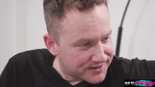 Stepmoms realtor fuck our wet pussy on the couch