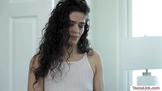 Lesbian babe licks and scissor fucks her roommate