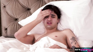 Giving my pervert stepson a extra handjobs