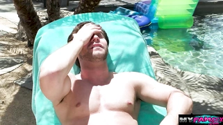 Letting my stepdad bangs my ass for the first time