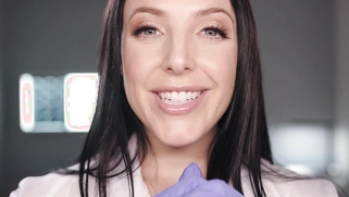 Lucky Guy Gets His Dick Served in Wild Threesome Sex with Stepmothers Kenzie Taylor and Kaitlyn Bell