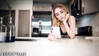 Anna Claire Clouds Gets a Surprise from Sugar Daddy