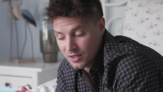 Admiring his view of his stepsister with an ultra-sexy perfect body and ass (Ella Reese)