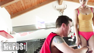 Big Booty Ebony Babe Amethyst Banks Works White Cock