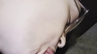 Hot milf gives sexy blow job