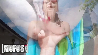 Amazing Ashly Anderson With A Stunning Body Takes a Big Cock by the Pool