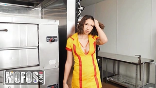 Charles Dera Finds Kimora Quinn Sexually Attractive, and He Really Wants to Fuck Her