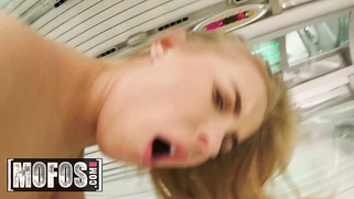 Amateur Casey Northman makes a sex tape in... Tanning Beds