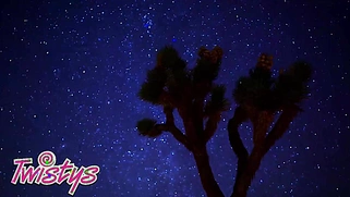 Super Hot Babes Molly Stewart & Desiree Dulce Had Sex