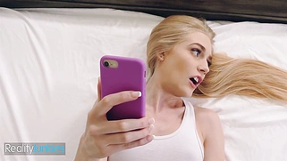Crazy Babe Emma Starletto Want To Be Liked With Some New Sex Pics