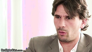 Virgin wants to Lose it to Older Hung Guy