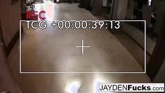Jayden Destroys Avy's Set