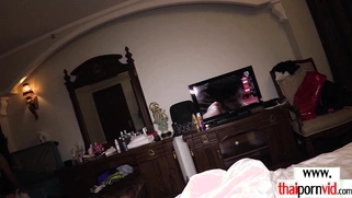 Landlord fucked his hot MILF Thai maid