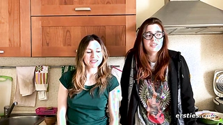 Lesbian Babe Goes Down On Her Friend