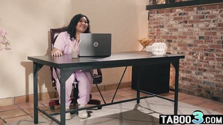 BBW latina MILF sliding on clients cock