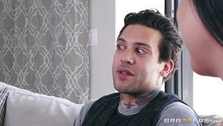 Small Hands peeps on Sheridan Love playing with her pussy